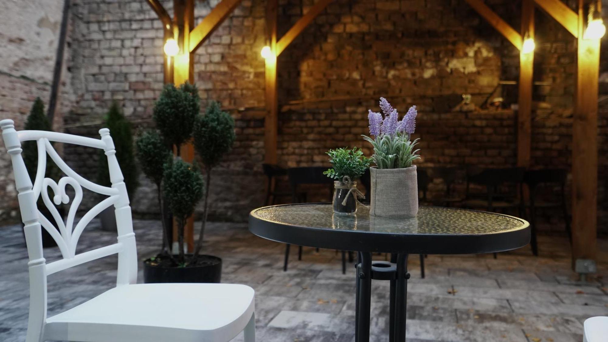 Hideaway Rooms & Apartments Sarajevo Exterior photo