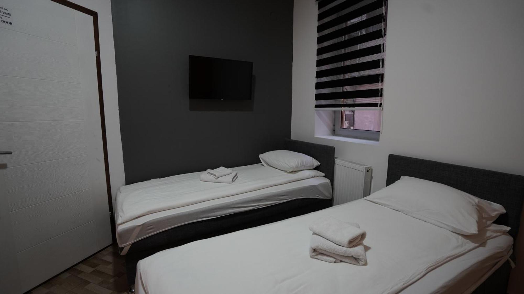 Hideaway Rooms & Apartments Sarajevo Exterior photo