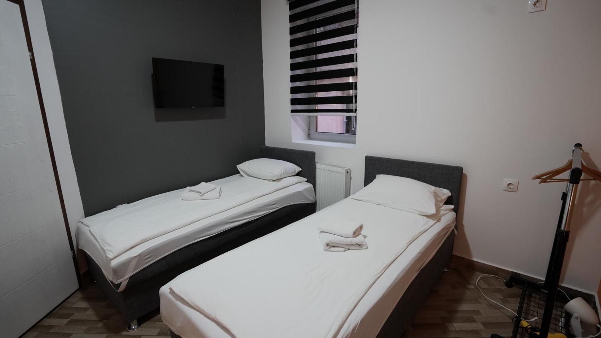 Hideaway Rooms & Apartments Sarajevo Exterior photo
